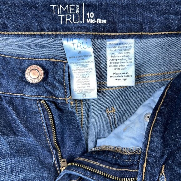 Time and Tru Mid Rise Straight Cropped Jeans Distressed Womens Blue Size 10 - Picture 6 of 12
